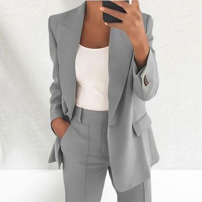 Teresa | Women's Two-Piece Suit