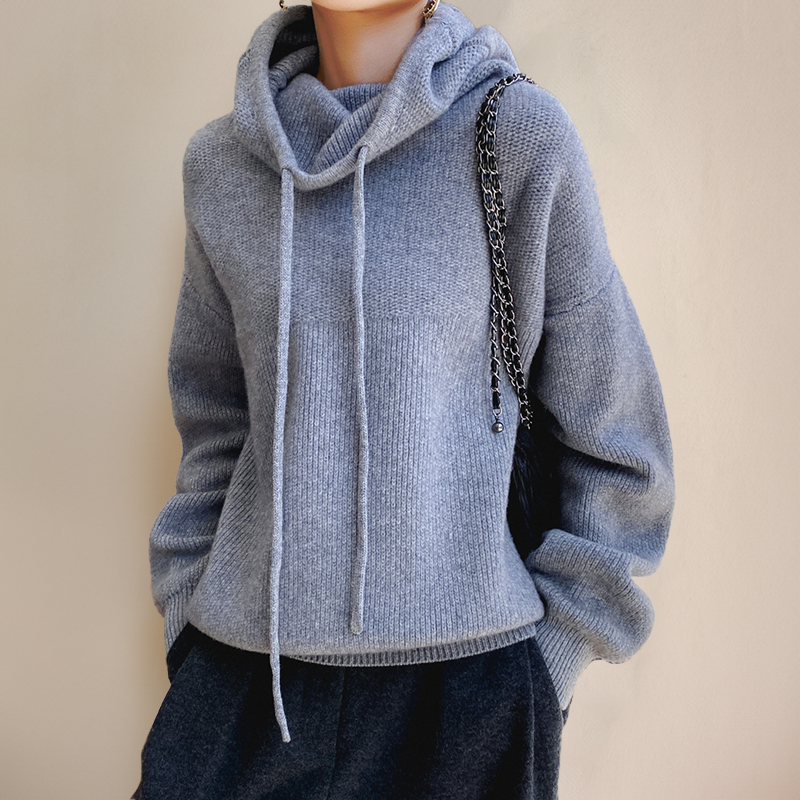 Zoe | Luxe Merino Wool Hoodie Elegance